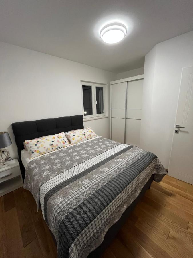 Flamingo Apartman Makarska